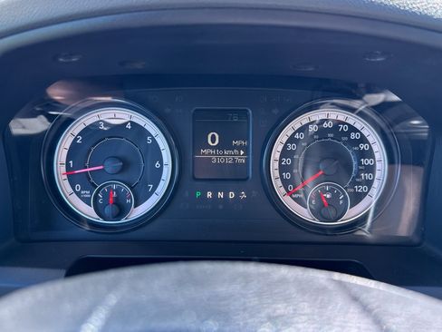 Used 2016 RAM 5500 Tradesman w/ Power & Remote Entry Group AWD/4WD image 11