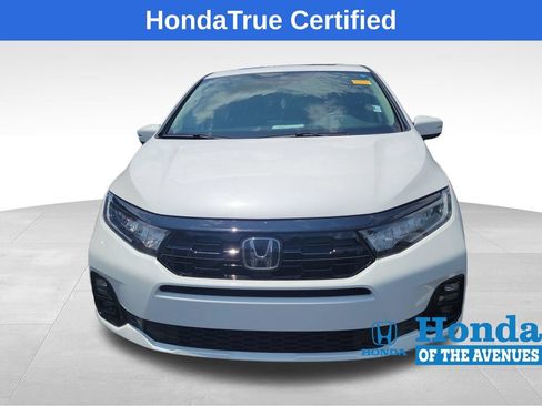 Used 2025 Honda Odyssey Elite image 5