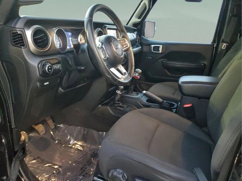 Used 2020 Jeep Gladiator Sport w/ Quick Order Package 23S image 17