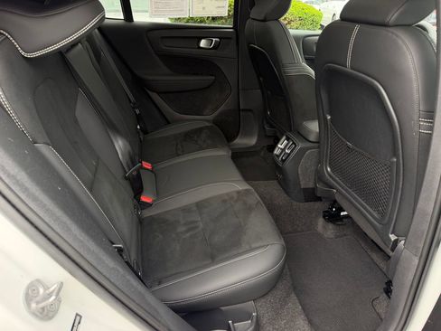Certified 2023 Volvo C40 P8 Recharge Plus AWD/4WD image 20