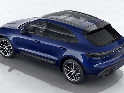 New 2026 Porsche Macan image 4