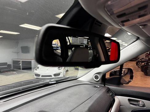 Used 2017 Honda Pilot Touring image 26