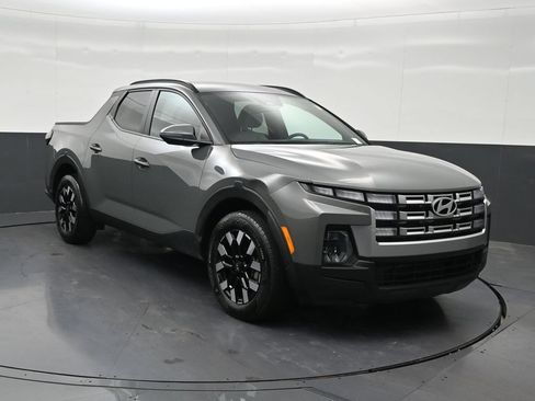 Used 2026 Hyundai Santa Cruz SEL FWD image 8