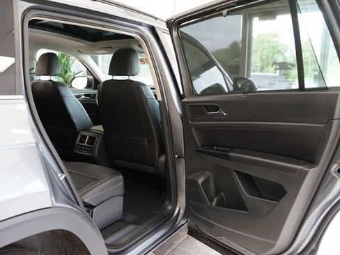 Used 2021 Volkswagen Atlas SE AWD/4WD image 50