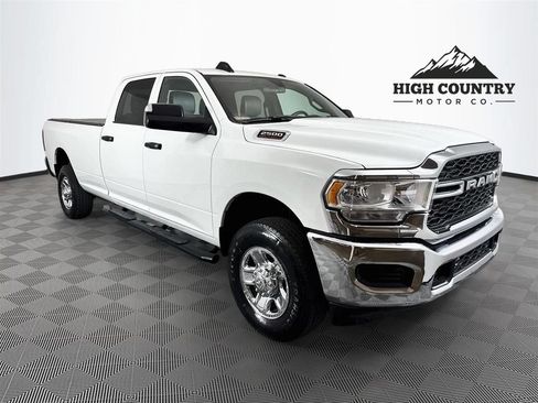 Used 2022 RAM 2500 Tradesman w/ Chrome Appearance Group AWD/4WD image 1
