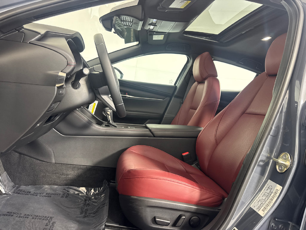 Certified 2026 MAZDA MAZDA3 Carbon AWD/4WD image 33