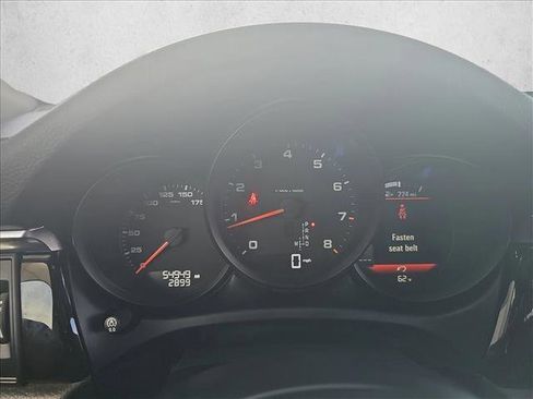 Used 2021 Porsche Macan AWD/4WD image 22