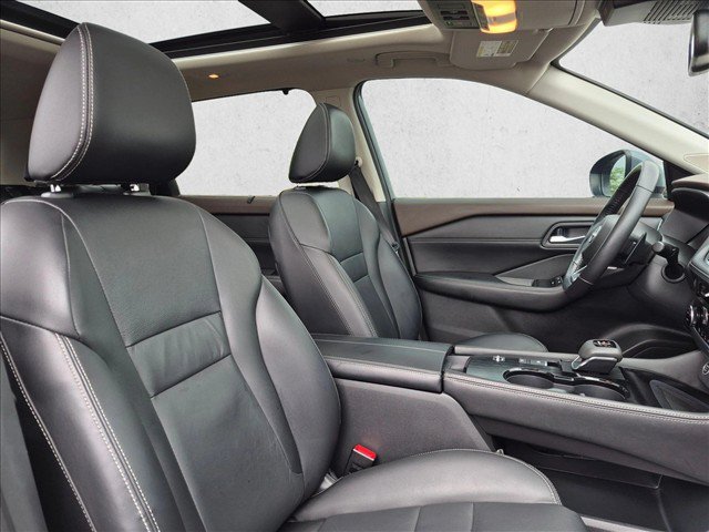 Used 2023 Nissan Rogue SL w/ SL Premium Package FWD image 29