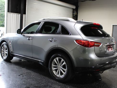 Used 2017 INFINITI QX70 2WD w/ Premium Package image 5