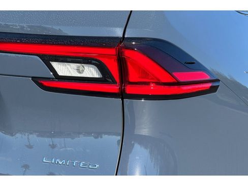 New 2026 Toyota Grand Highlander Limited AWD/4WD image 32