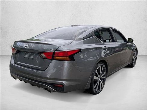 Used 2019 Nissan Altima 2.5 SR w/ SR Premium Package FWD image 5