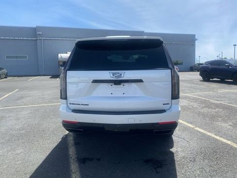 Used 2025 Cadillac Escalade Sport w/ LPO, ONYX Package AWD/4WD image 6