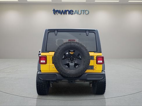 Used 2018 Jeep Wrangler Unlimited Sport S AWD/4WD image 4