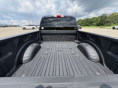 New 2026 Ford F250 Lariat w/ Lariat Ultimate Package AWD/4WD image 15