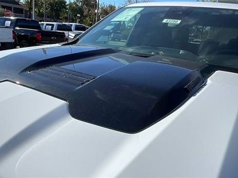 New 2026 Chevrolet Silverado 1500 Custom Trail Boss w/ LPO, Dark Essentials Package image 10