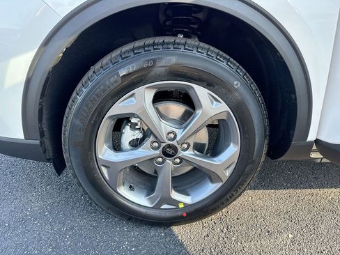 New 2026 Ford Escape ST-Line w/ Tech Pack #1 AWD/4WD image 26