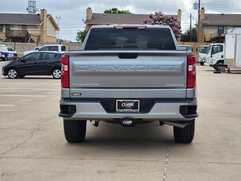 Used 2026 Chevrolet Silverado 1500 Custom RWD image 13