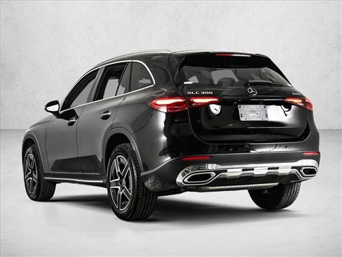 Certified 2026 Mercedes-Benz GLC 300 4MATIC image 9