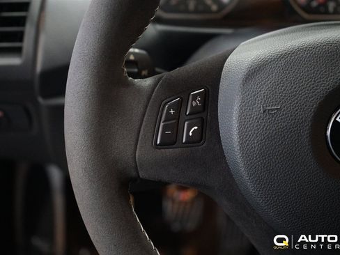 Used 2011 BMW 1 Series M image 22