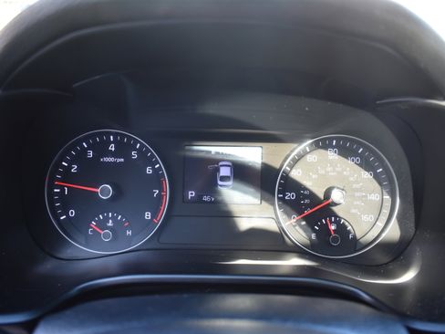 Used 2019 Kia Forte S w/ S Premium Package image 17