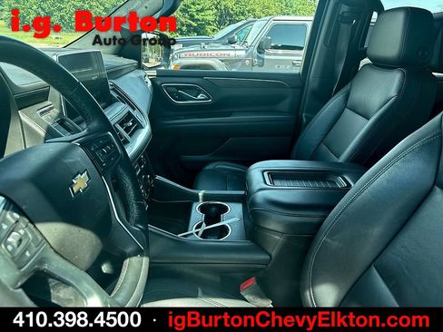 Used 2021 Chevrolet Suburban LT w/ Rear Media and Nav Package AWD/4WD image 6