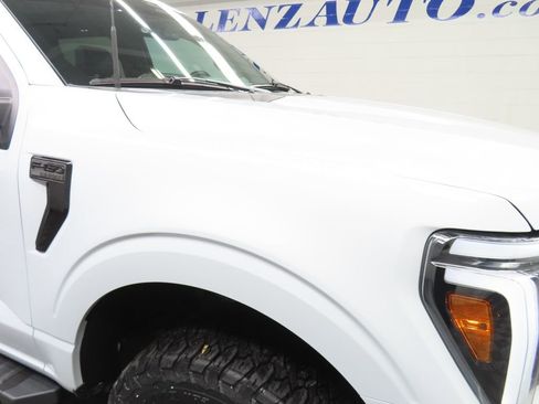 Used 2025 Ford F150 Lariat AWD/4WD image 29