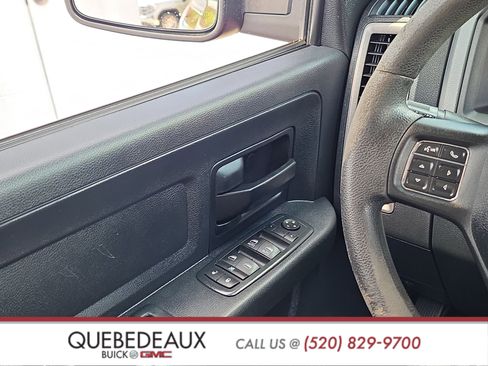 Used 2016 RAM 1500 Express RWD image 22