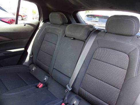 Certified 2025 Chevrolet Equinox EV LT FWD image 9