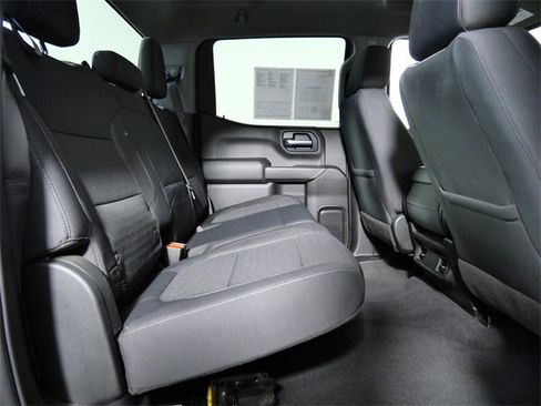 Used 2020 Chevrolet Silverado 1500 LT image 13