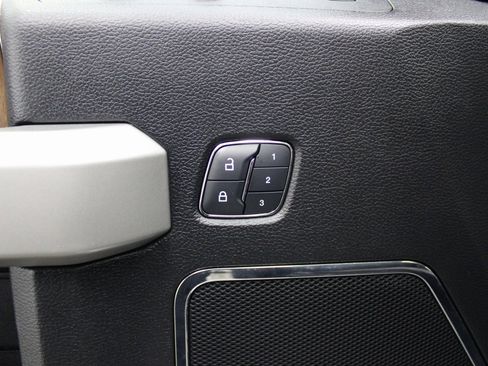 Used 2018 Ford F150 Lariat w/ Equipment Group 502A Luxury image 14