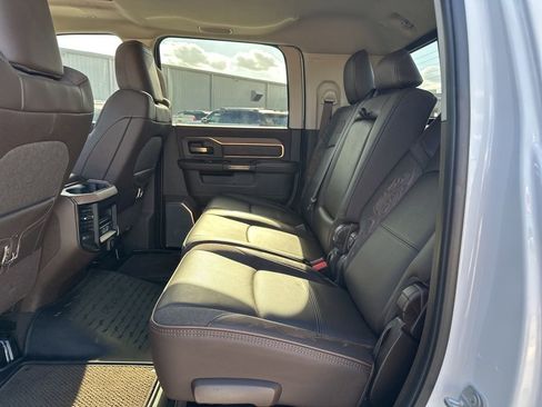 Used 2025 RAM 3500 Longhorn image 39