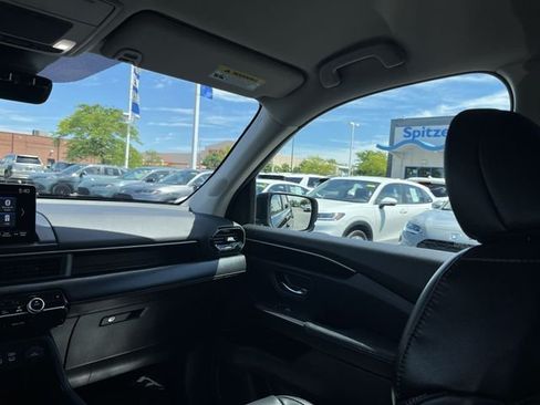 Used 2023 Honda Pilot EX-L image 13