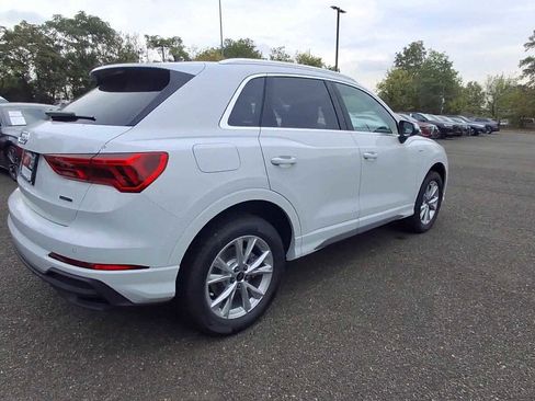New 2025 Audi Q3 2.0T Premium image 8