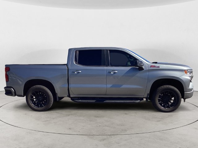 Used 2024 Chevrolet Silverado 1500 RST w/ Z71 Off-Road Package AWD/4WD image 6