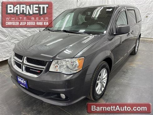 Used 2020 Dodge Grand Caravan SE FWD image 1