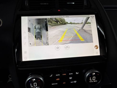 Used 2024 Jaguar E-PACE R-Dynamic SE AWD/4WD image 30