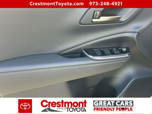 Certified 2026 Toyota Crown XLE image 16