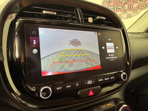 Used 2025 Kia Soul EX FWD image 18