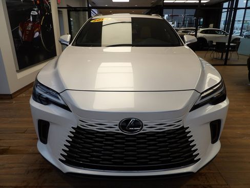 Used 2024 Lexus RX 350 Premium image 2