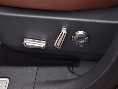 New 2026 Lincoln Nautilus Reserve w/ Jet Appearance Package image 38