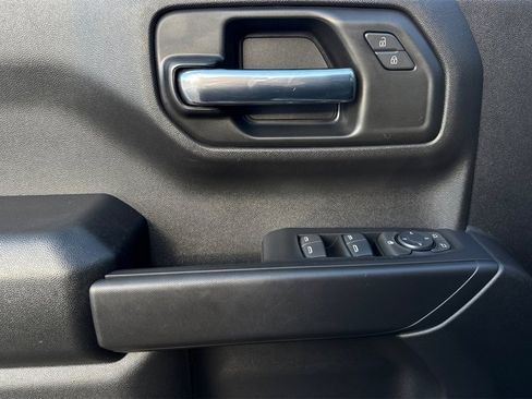 Certified 2025 Chevrolet Silverado 1500 Custom Trail Boss w/ Dark Appearance Package image 11