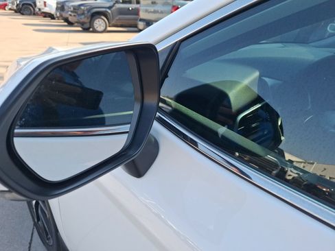 Used 2024 Toyota Camry SE FWD image 13