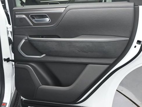 New 2026 INFINITI QX80 Luxe RWD image 35