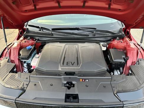 New 2026 Hyundai Ioniq 5 SEL image 24