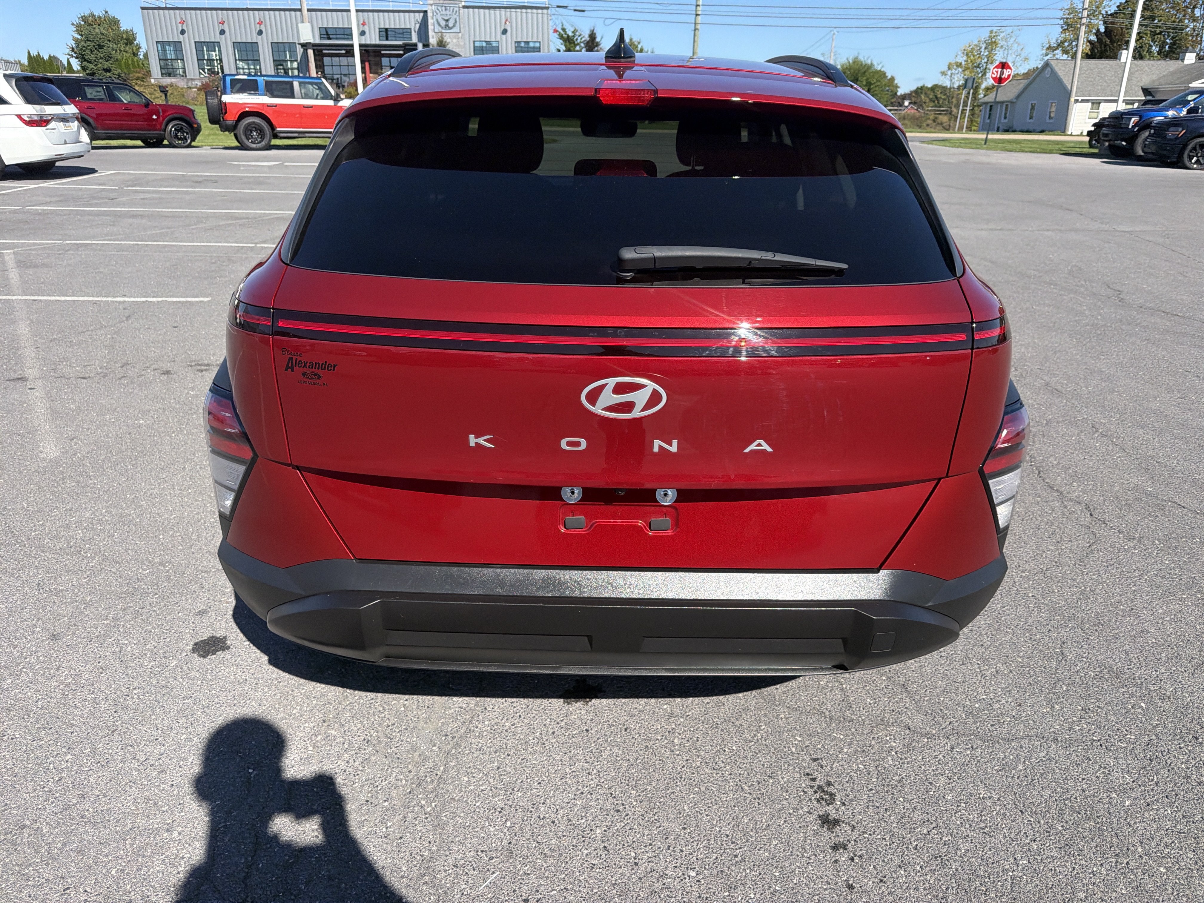 Used 2025 Hyundai Kona SEL FWD image 4