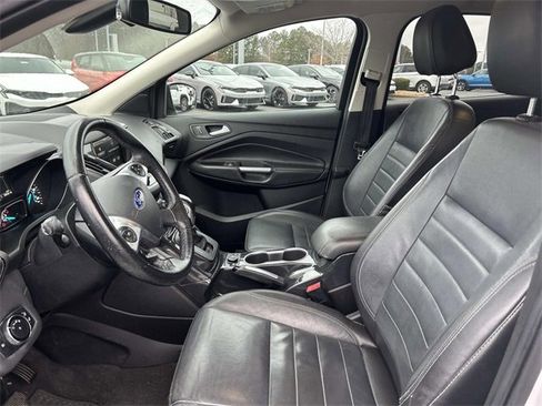 Used 2014 Ford Escape Titanium image 3