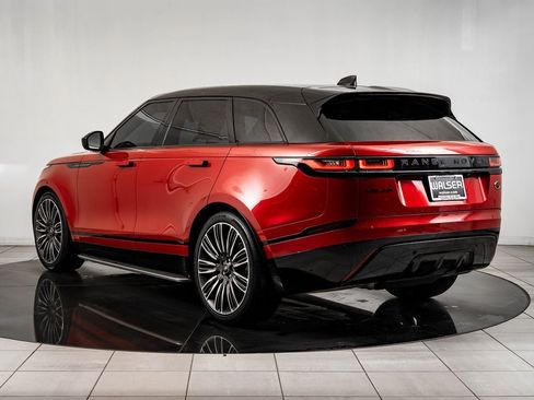 Used 2022 Land Rover Range Rover Velar R-Dynamic S image 10