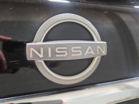 Used 2024 Nissan Armada Platinum w/ Captain's Chairs Package AWD/4WD image 30