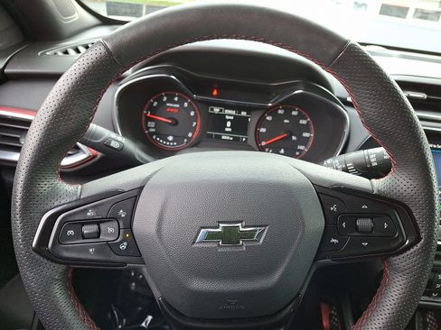 Used 2023 Chevrolet TrailBlazer RS w/ Convenience Package image 20