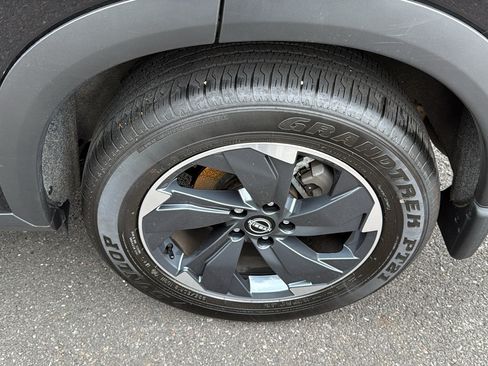 Certified 2026 Nissan Rogue SV w/ SV Premium Package AWD/4WD image 22